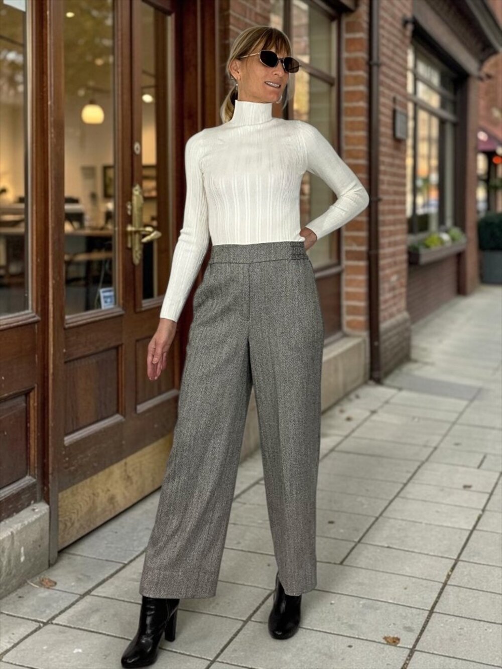 ZARA Trouser Wide Leg Pant XS Gray Herringbone Tweed High Rise Pull On
